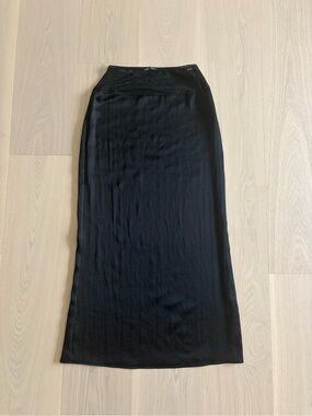 Zara Silk Maxi skirt with Lace